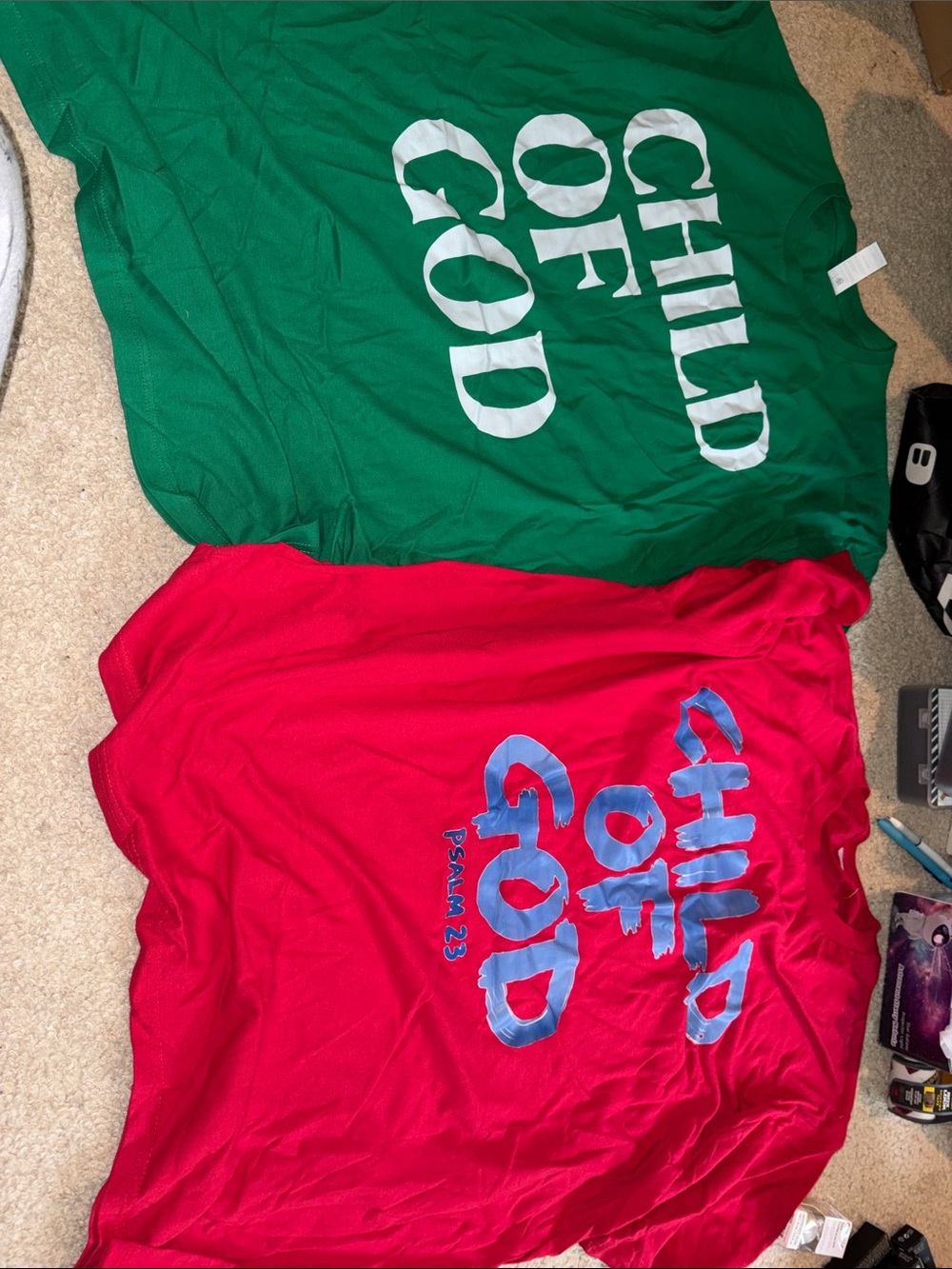 Child of God Short Sleeve Graphic Tee - Green and Red